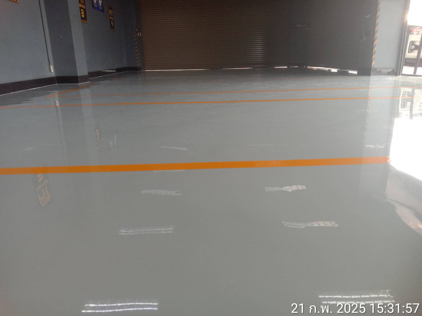 132 - https://ช่างเคนรับทํางานพื้นอีพ็อกซี่พียู.com | รับทำพื้น เคลือบพื้น Epoxy Poly Urethane Concrete กันซึมดาดฟ้า ตีเส้นสัญลักษณ์จราจร ขัดพื้นคริสตัลฟลอร์