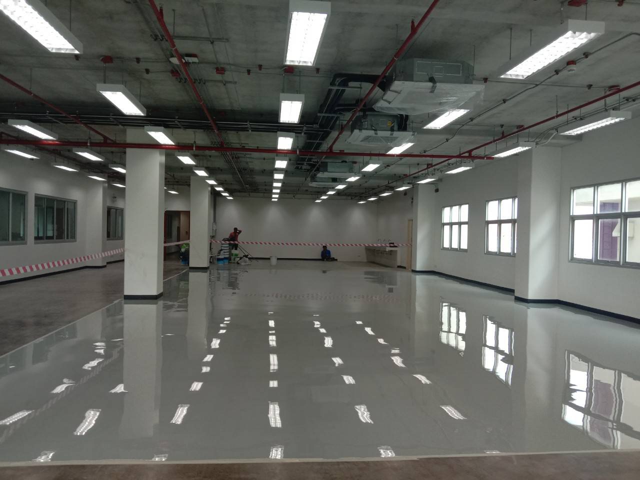 4 - https://ช่างเคนรับทํางานพื้นอีพ็อกซี่พียู.com | รับทำพื้น เคลือบพื้น Epoxy Poly Urethane Concrete กันซึมดาดฟ้า ตีเส้นสัญลักษณ์จราจร ขัดพื้นคริสตัลฟลอร์ 4 - https://ช่างเคนรับทํางานพื้นอีพ็อกซี่พียู.com | รับทำพื้น เคลือบพื้น Epoxy Poly Urethane Concrete กันซึมดาดฟ้า ตีเส้นสัญลักษณ์จราจร ขัดพื้นคริสตัลฟลอร์
