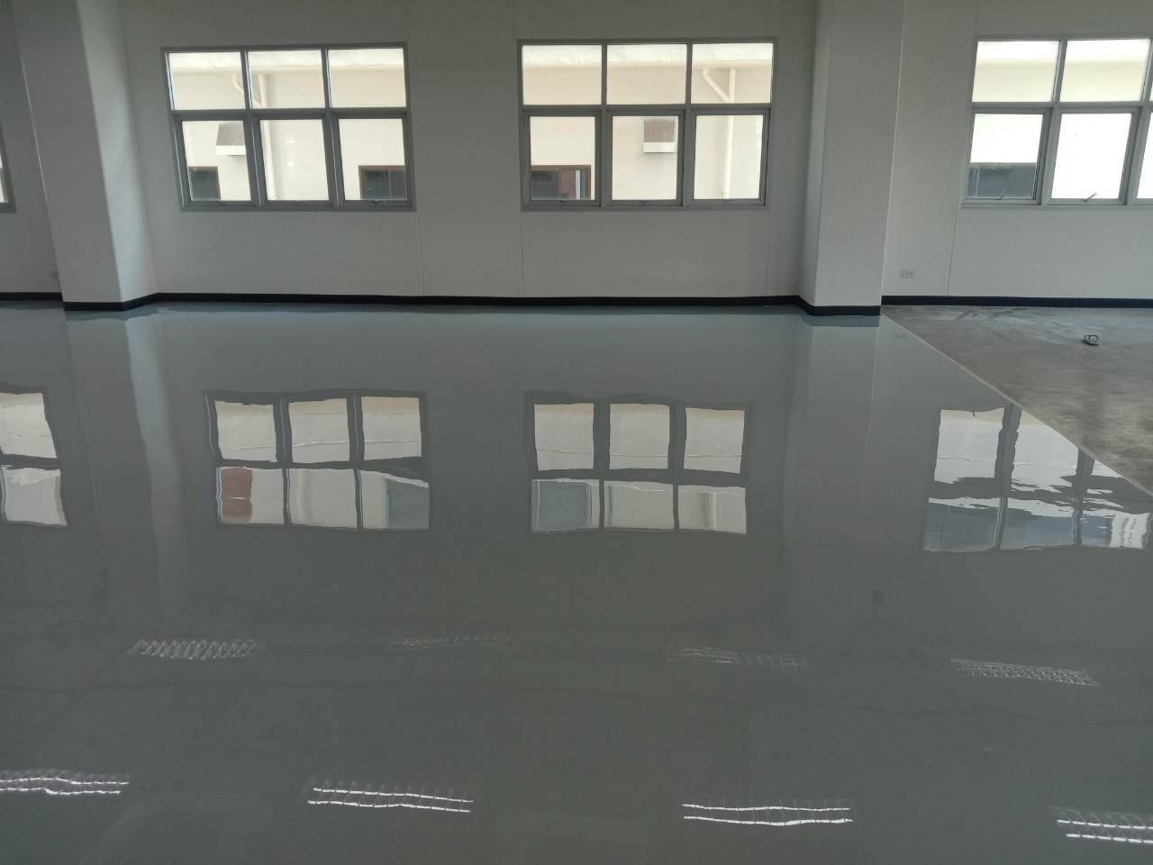 8 - https://ช่างเคนรับทํางานพื้นอีพ็อกซี่พียู.com | รับทำพื้น เคลือบพื้น Epoxy Poly Urethane Concrete กันซึมดาดฟ้า ตีเส้นสัญลักษณ์จราจร ขัดพื้นคริสตัลฟลอร์ 8 - https://ช่างเคนรับทํางานพื้นอีพ็อกซี่พียู.com | รับทำพื้น เคลือบพื้น Epoxy Poly Urethane Concrete กันซึมดาดฟ้า ตีเส้นสัญลักษณ์จราจร ขัดพื้นคริสตัลฟลอร์
