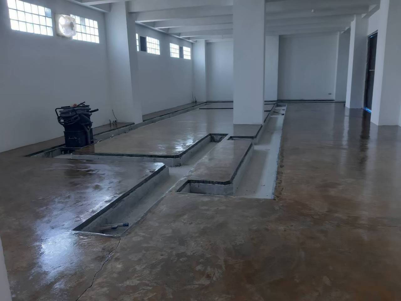 89 - https://ช่างเคนรับทํางานพื้นอีพ็อกซี่พียู.com | รับทำพื้น เคลือบพื้น Epoxy Poly Urethane Concrete กันซึมดาดฟ้า ตีเส้นสัญลักษณ์จราจร ขัดพื้นคริสตัลฟลอร์ 89 - https://ช่างเคนรับทํางานพื้นอีพ็อกซี่พียู.com | รับทำพื้น เคลือบพื้น Epoxy Poly Urethane Concrete กันซึมดาดฟ้า ตีเส้นสัญลักษณ์จราจร ขัดพื้นคริสตัลฟลอร์